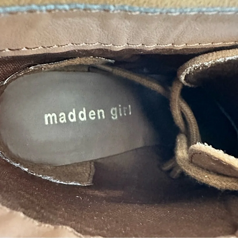 Madden Girl Suede Camel Colored Wedge Booties Sz 9.5
